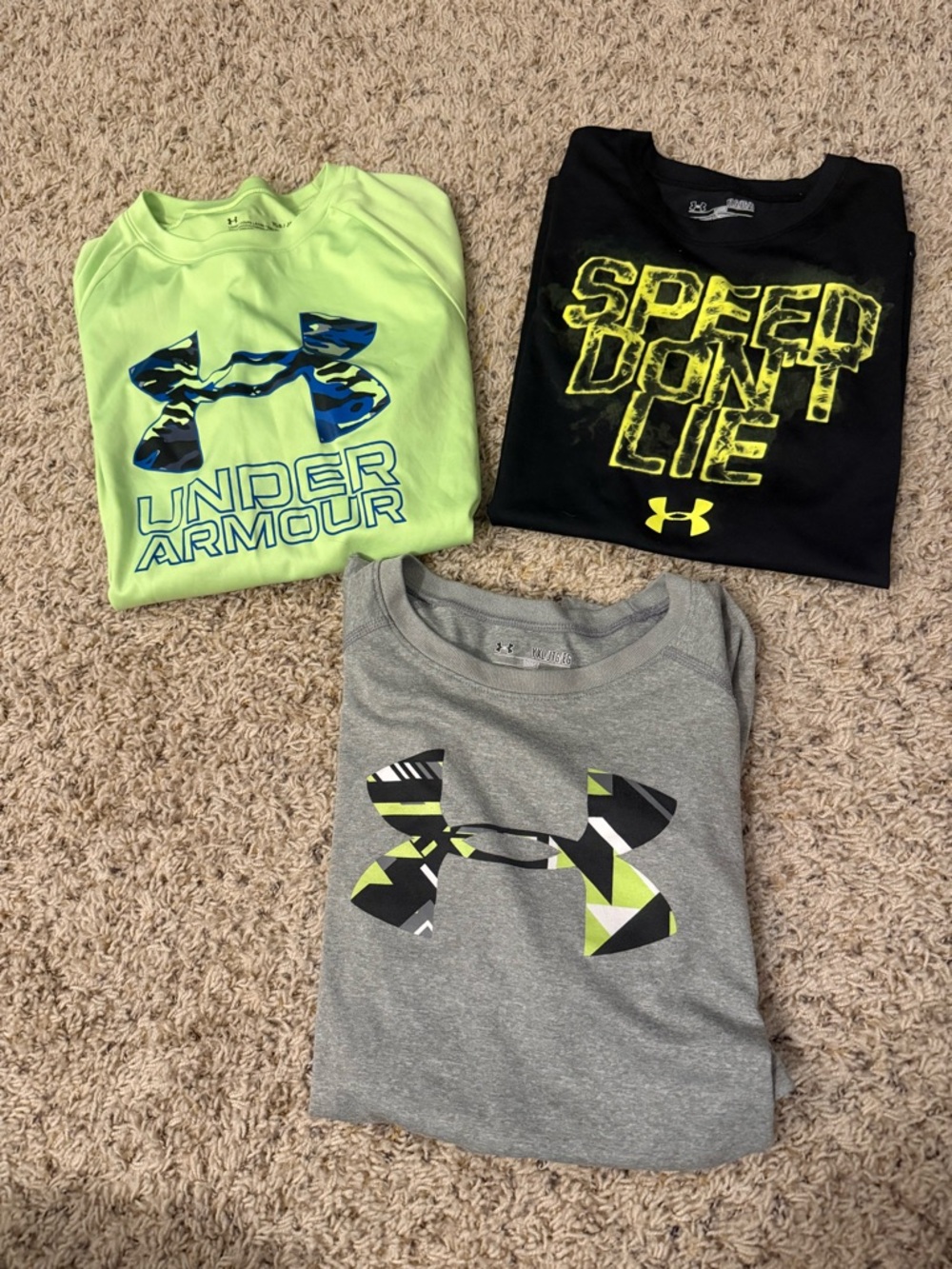 Under Armour Kids Short-Sleeve Tees - Neon Green, Black, Gray